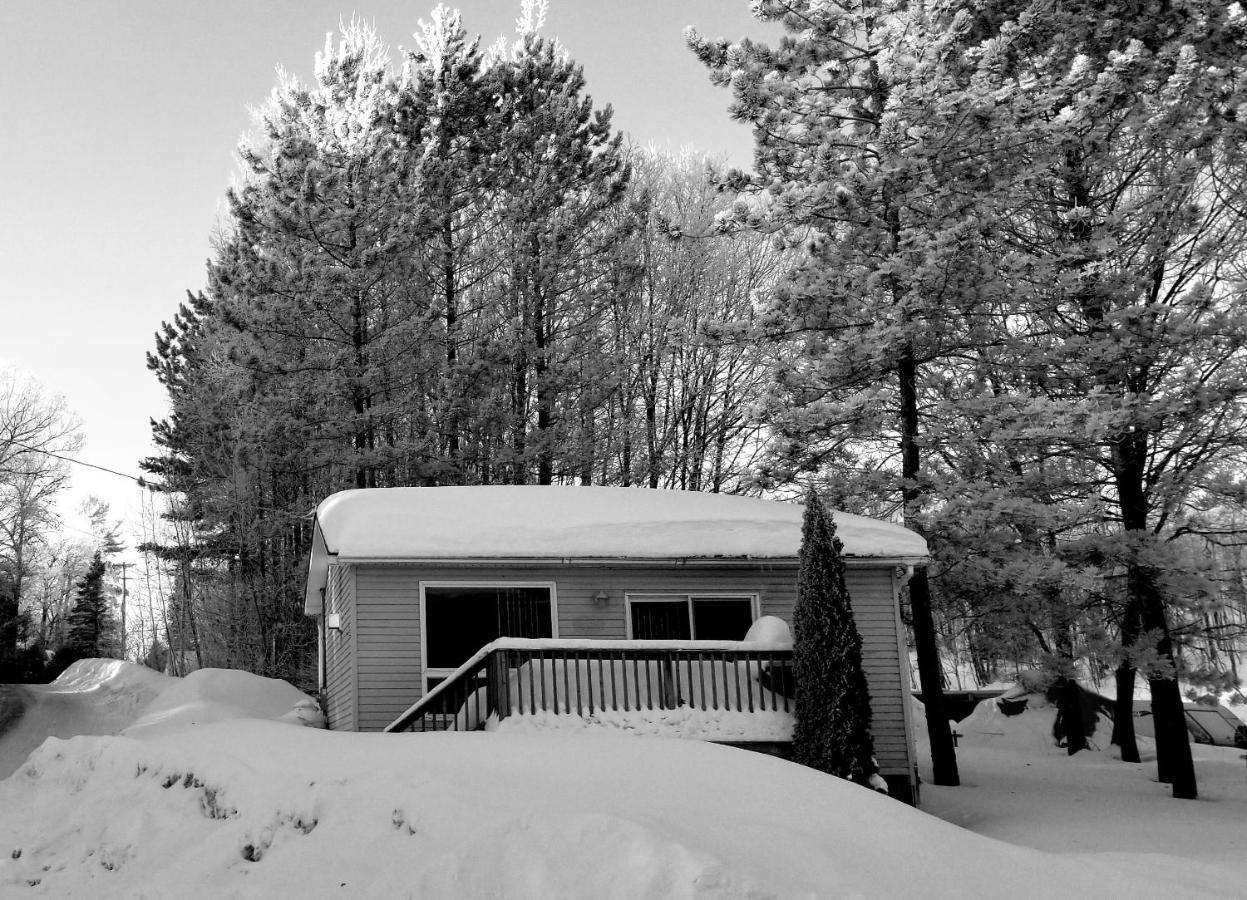 Oakview Lodge & Marina Algonquin Highlands Kültér fotó