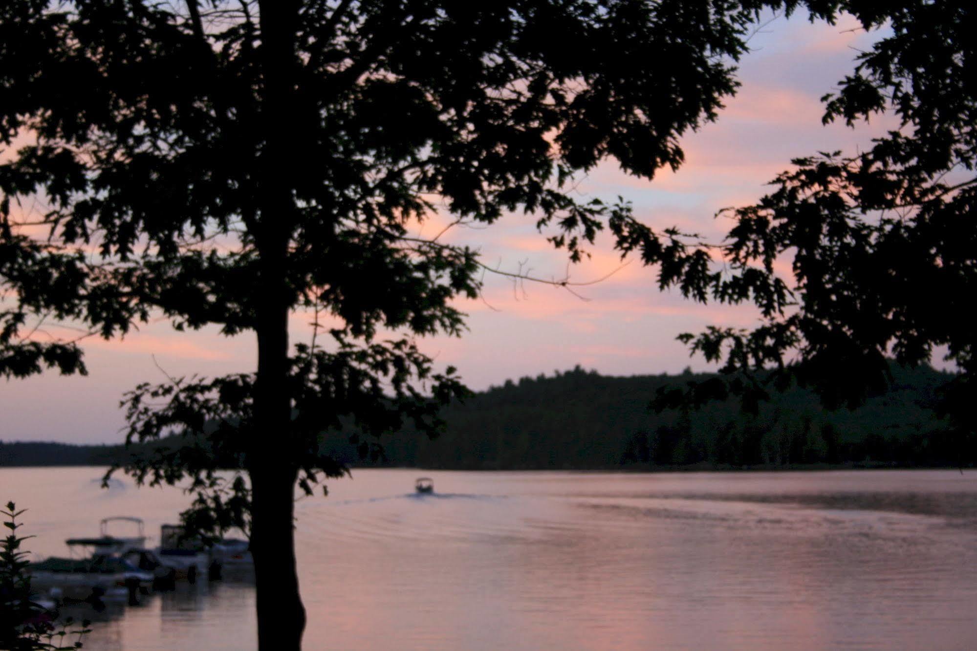 Oakview Lodge & Marina Algonquin Highlands Kültér fotó